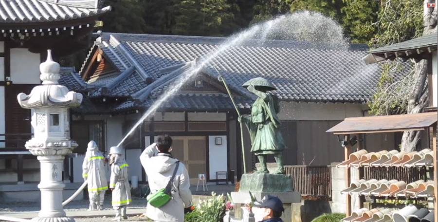 ポンプ車による放水訓練