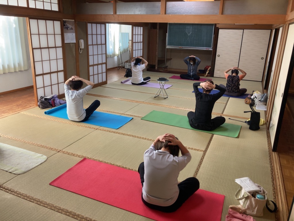 70歳以上めぐりをよくして不調解消ストレッチ