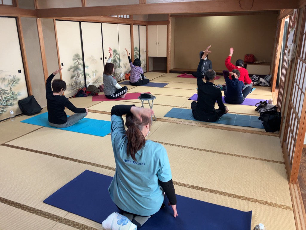 心とからだをほぐす不調解消ストレッチ