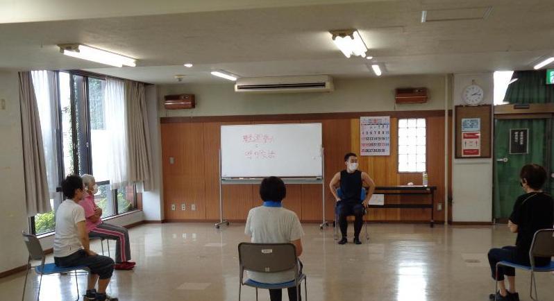 講座「軽運動と呼吸法」