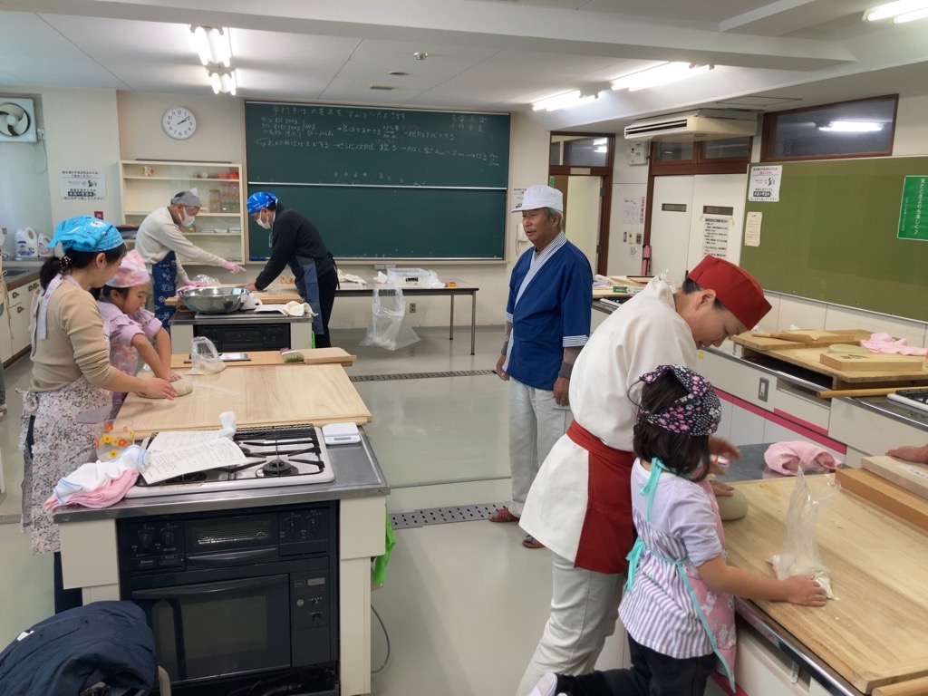 プロから学ぶそば打ち入門