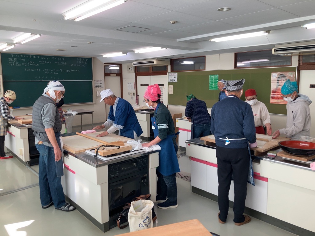 プロから学ぶそば打ち入門