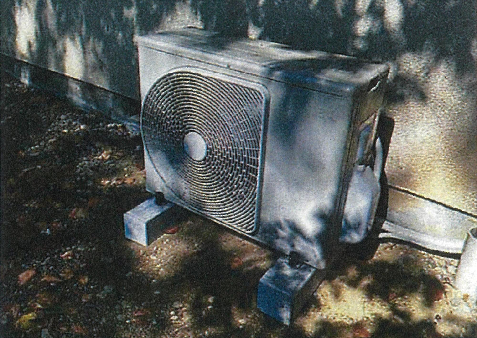室外機2 盗難前