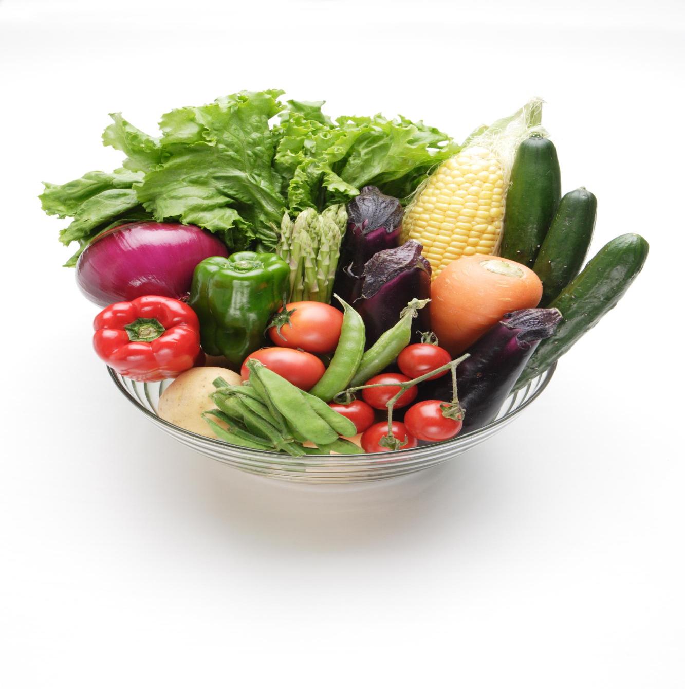 農産物品評会のイメージ。色とりどりの野菜の写真です。
