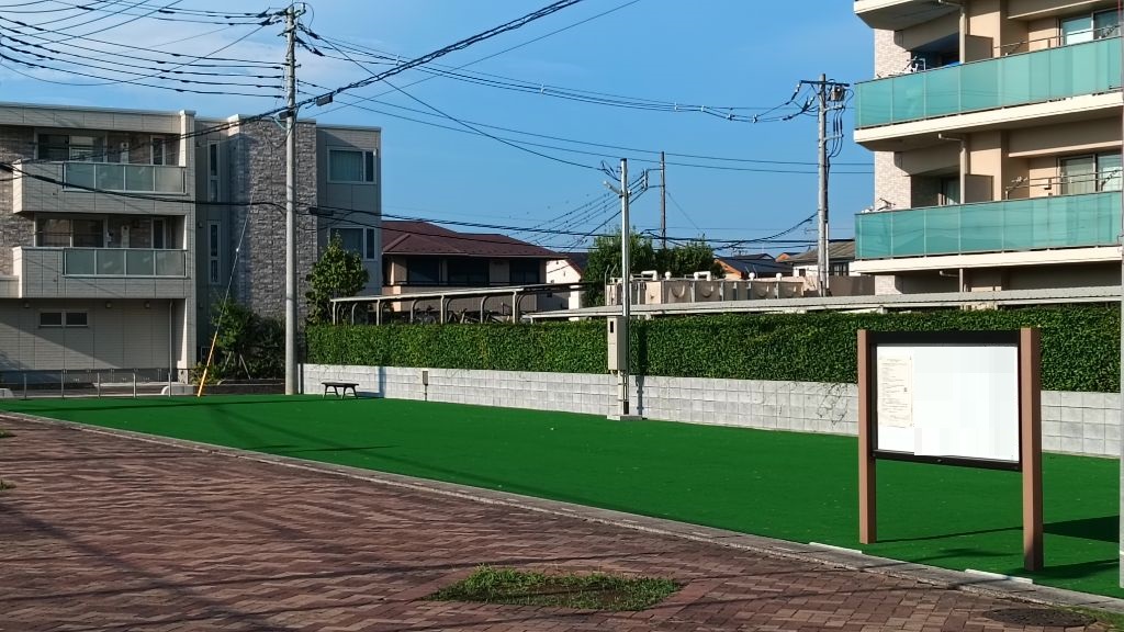 7月時点の広場写真