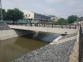 完成後（下流側から）