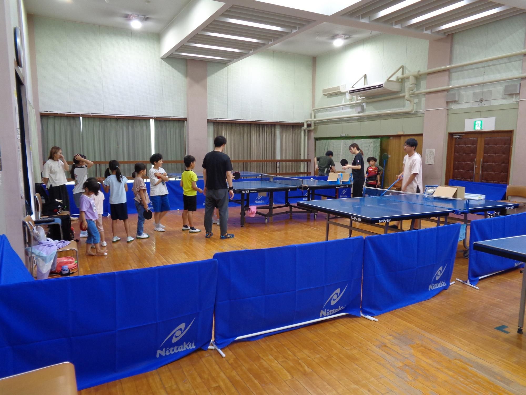 やさしい先生から楽しく学べる子ども卓球教室（初級）