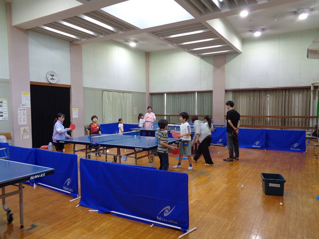 ワイワイ楽しく上達！友達いっぱい子ども卓球教室（初級）